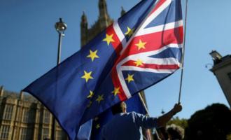 Великобритания может выйти из ЕС еще до выборов в Европарламент – Мэй