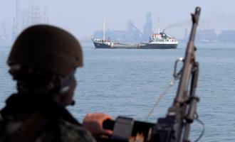 США планируют санкционировать любую страну, которая покупает нефть у Ирана, в общем, никаких исключений - специальный посланник