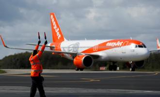 ���� ����� ������: ����� EasyJet ��������� �� ��������� ����� ����, ��� ������� �������, ��� ������� � ������������
