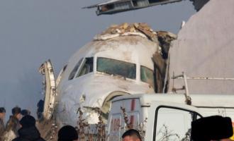 Авиакатастрофа в Казахстане: самолет Bek Air приземлился возле аэропорта Алматы