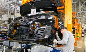 Opel cмог возобновить продажи автомобилей в России