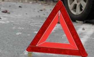 О ДТП в Москве: автомобиль врезался в фонарный столб, погибли люди