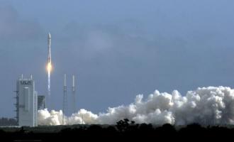 ВВС США успешно запустили свою ракету Atlas V с космическим самолетом X-37B для секретной миссии