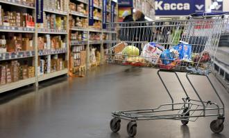 Россияне тратят в магазинах больше на 10-15%