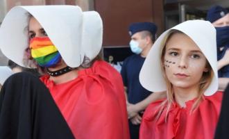 Стамбульская конвенция: Польша выйдет из Европейского договора о насилии в отношении женщин