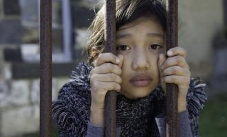 Почему в Австралии призывают прекратить сажать в тюрьму 10-летних