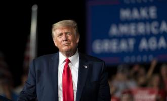 В книге Вудворда сказано, что Трамп намеренно подавил вирус