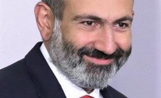 Представители парламента Армении на внеочередном заседании планируют рассмотреть отставку Пашиняна