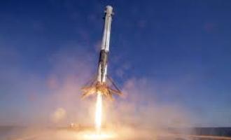 Об успешной посадке первой ступени ракеты SpaceX