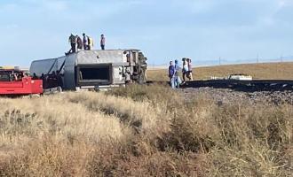 Поезд Amtrak сошел с рельсов в Монтане, в результате чего погибли трое и десятки ранены