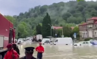После сильнейшего потопа в Сочи, возможно, эвакуируют жителей