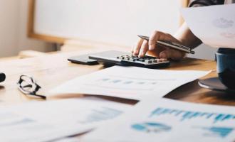 ЦБ назвал максимальную ставку по вкладам в октябре: 13,06%